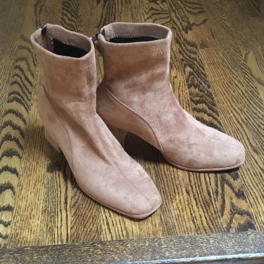 Women's Rust Vegan Suede Ankle Boots